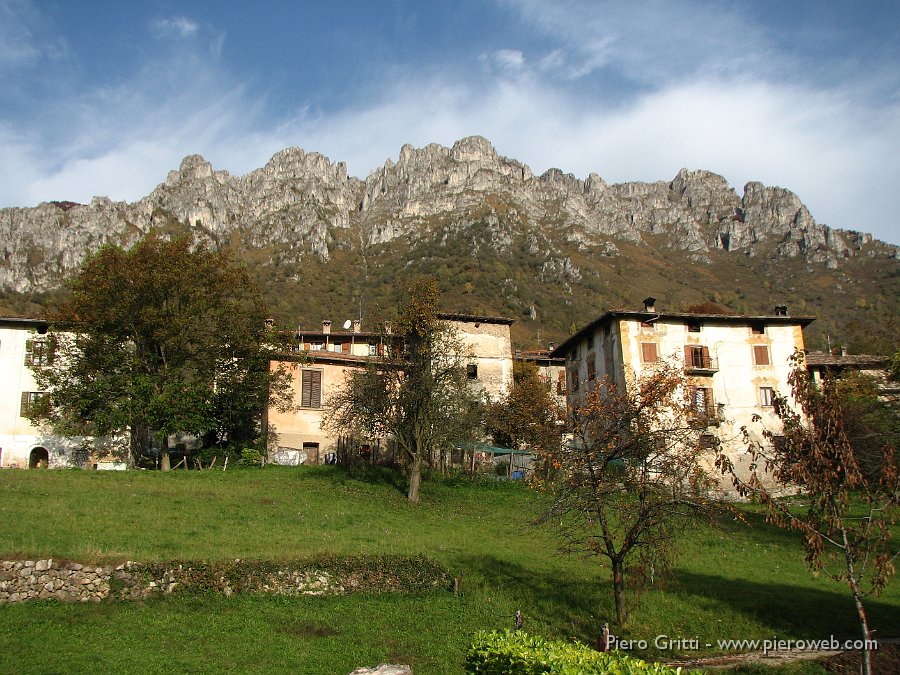 cancervo 001.jpg - Il Cancervo visto da Pianca (810 m.)